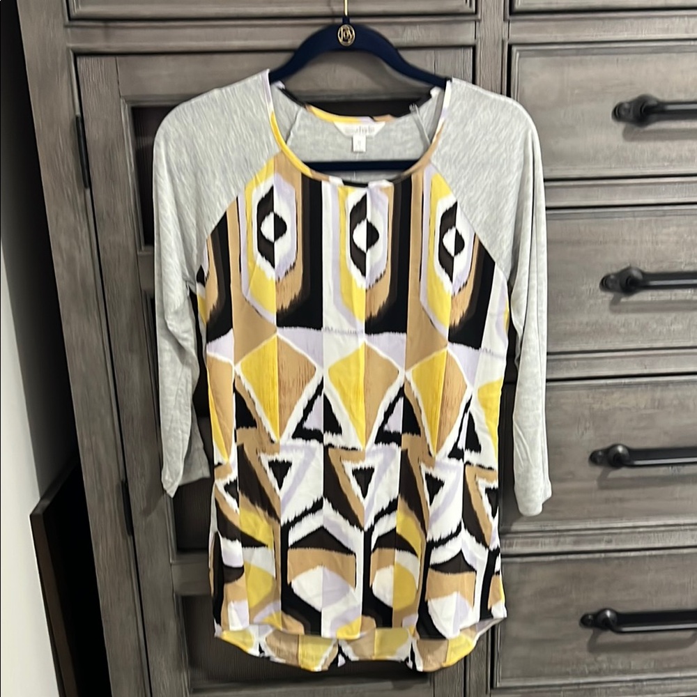 Charming Charlie Cream Graphic Long Sleeve Blouse